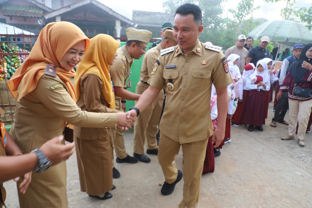 Bupati Lampung Barat Ikuti GAMAS : Ayah Hadir, Anak Percaya Diri, Keluarga Berkualitas. Bupati Lampung Barat Ikuti GAMAS : Ayah Hadir, Anak Percaya Diri, Keluarga Berkualitas.