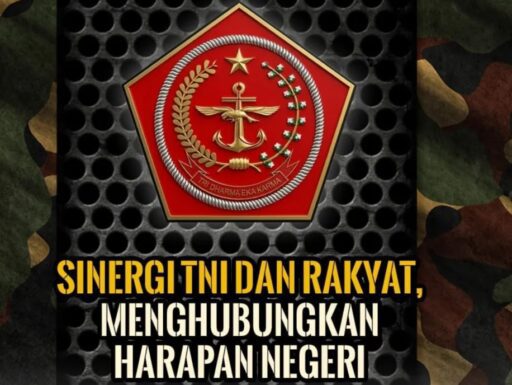 Tanpa Ragu Pikul Rumput Warga, Prajurit TMMD Ini Tunjukkan TNI Selalu Hadir untuk Rakyat Tanpa Ragu Pikul Rumput Warga, Prajurit TMMD Ini Tunjukkan TNI Selalu Hadir untuk Rakyat