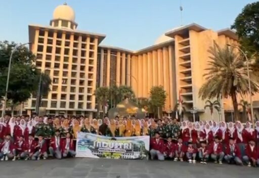 SMK Negeri 1 Way Tenong Perkuat Link and Match melalui Kunjungan Industri ke Kementerian PU SMK Negeri 1 Way Tenong Perkuat Link and Match melalui Kunjungan Industri ke Kementerian PU