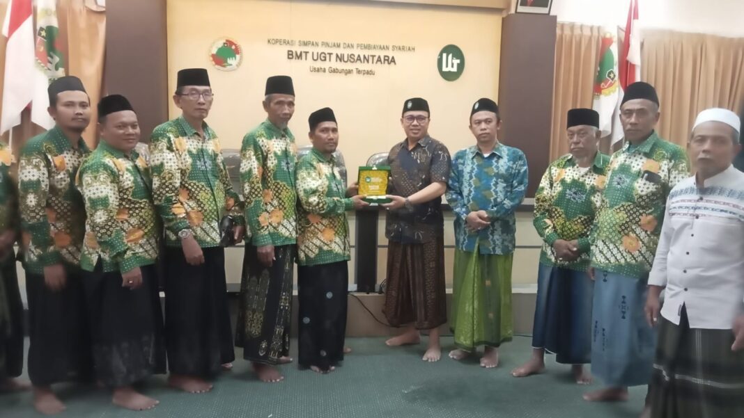 MWC NU Kec Butuh .Studi Banding ke BMT Sari’ah Ponpes Sidogiri, Pasuruan.Jatim, ekonomi Umat* MWC NU Kec Butuh .Studi Banding ke BMT Sari’ah Ponpes Sidogiri, Pasuruan.Jatim, ekonomi Umat*