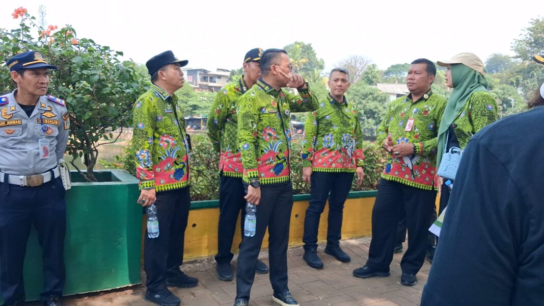 Suku Dinas Lingkungan Hidup Kota Administrasi Jakarta Selatan melalui Kecamatan Pesanggrahan Terus Berbenah Suku Dinas Lingkungan Hidup Kota Administrasi Jakarta Selatan melalui Kecamatan Pesanggrahan Terus Berbenah