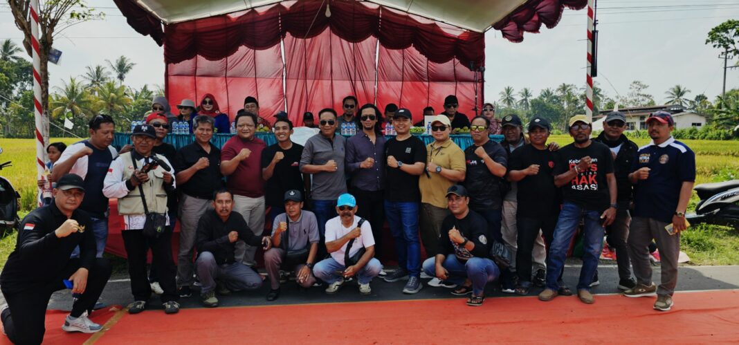 Pawai Adat Lestarikan Budaya Lokal Tegalharjo, Apresiasi IWB dan Ormas Balawangi Pawai Adat Lestarikan Budaya Lokal Tegalharjo, Apresiasi IWB dan Ormas Balawangi