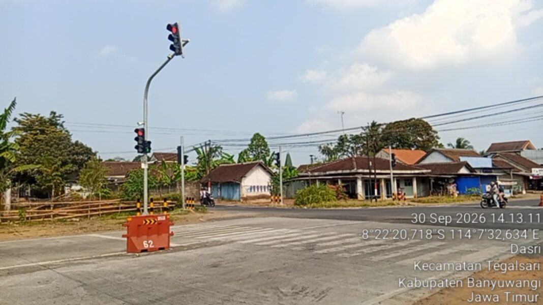 Baru Seumur Jagung, Lampu Merah Traffic Light Perempatan Dasri Mati Baru Seumur Jagung, Lampu Merah Traffic Light Perempatan Dasri Mati